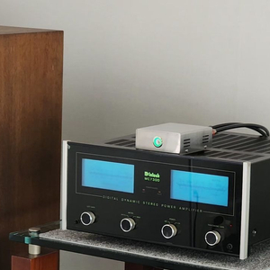 매킨토시 MC7300
