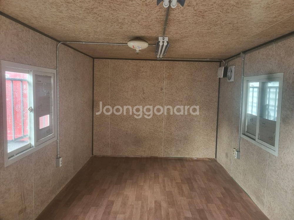 중고컨테이너 3-6 전기온돌판넬 노출--1