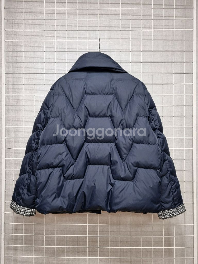 (택포) BCBG 구스 경량패딩 (새상품급)--1