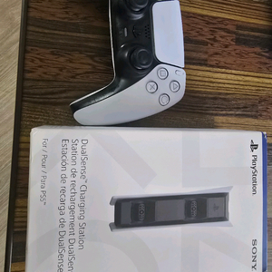 PS5 듀얼센스 + 충전거치대