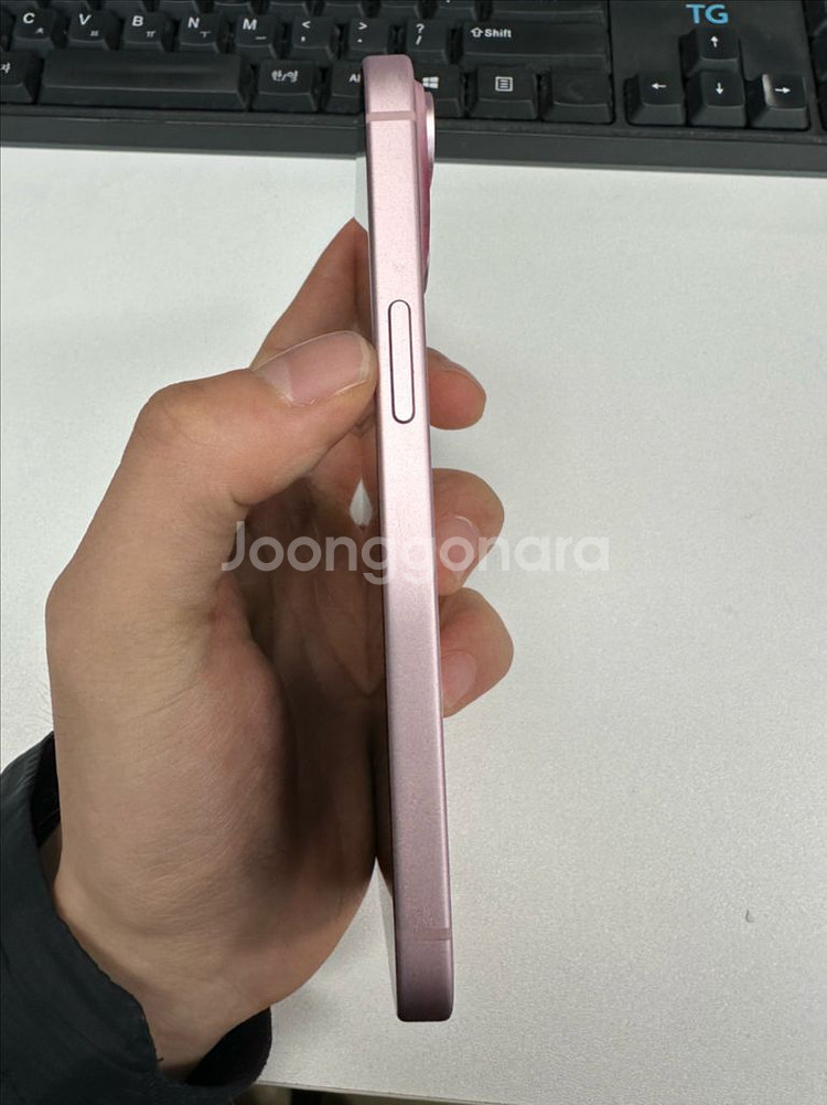 아이폰15 128GB 배터리성능 96% A급 중고폰--4