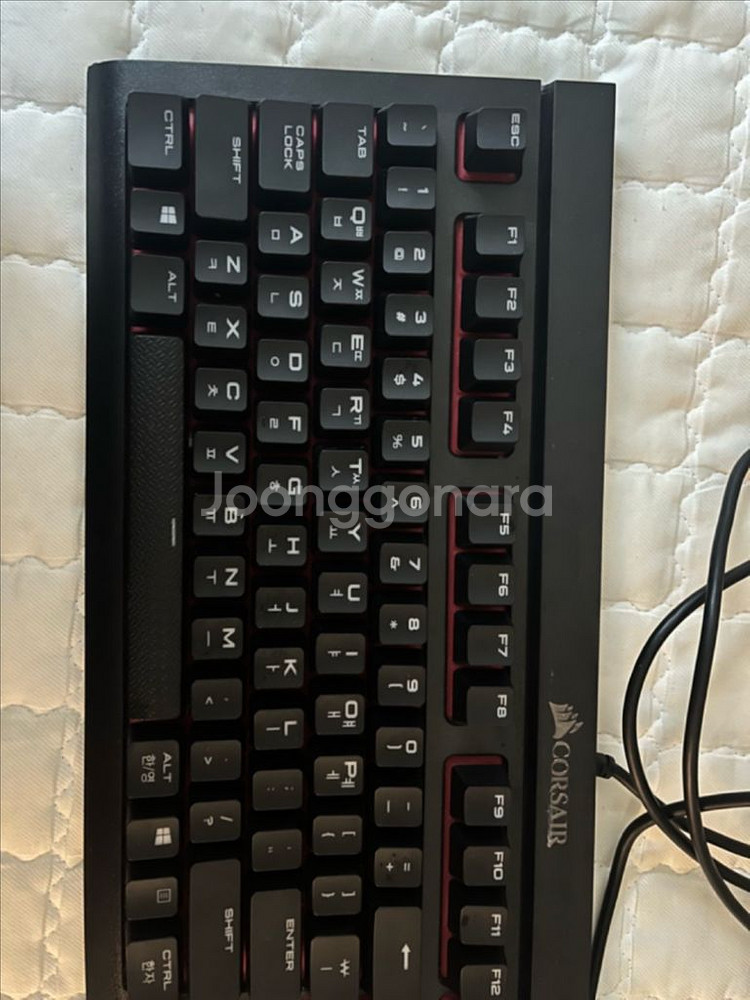 CORSAIR K68 게이밍 키보드--1