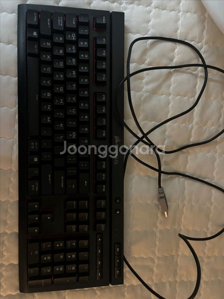 CORSAIR K68 게이밍 키보드--3