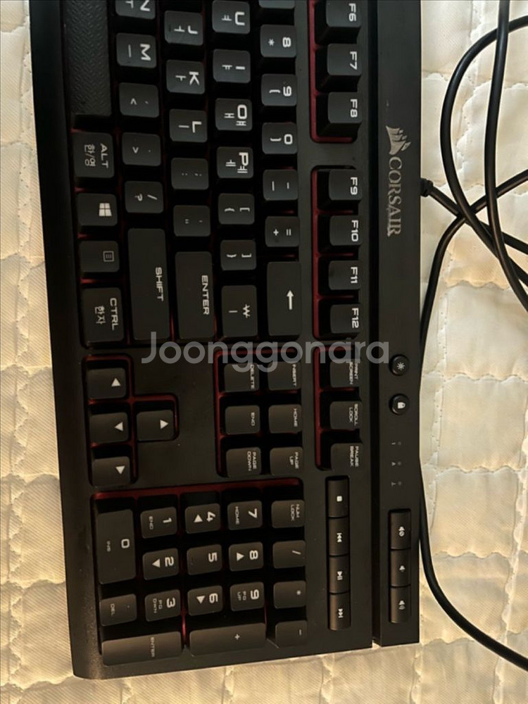 CORSAIR K68 게이밍 키보드--2