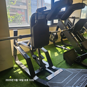 스트렝스 라이프 기구 + 헬스 듀얼 기구 팝니다.