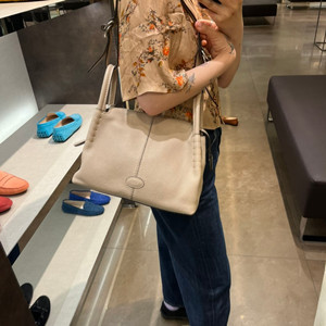 토즈 AOZ BAULETTO 피콜로 토트백