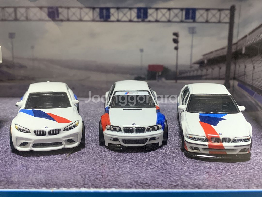 최종인하-(미개봉)핫휠 프리미엄 컬렉터 시리즈 BMW--2