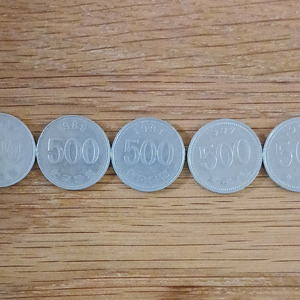 500원 동전들 팝니다