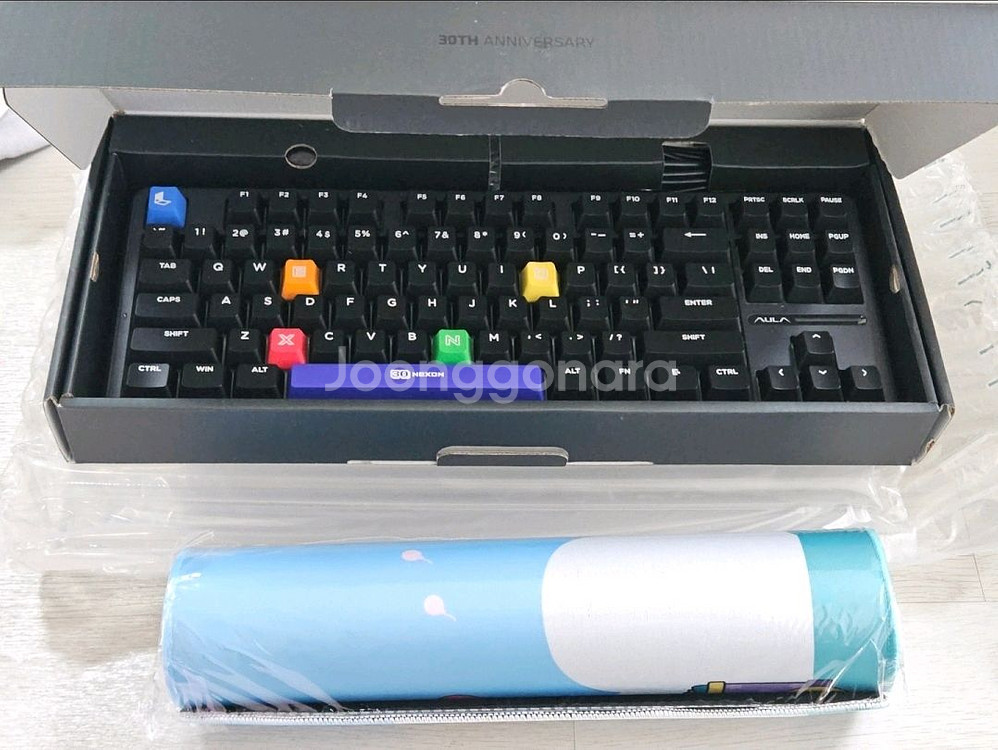 넥슨 30주년 한정판 독거미 F87 PRO 기계식 키보--1