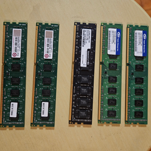 DDR3 양면 램 8G 1개 4G 2개