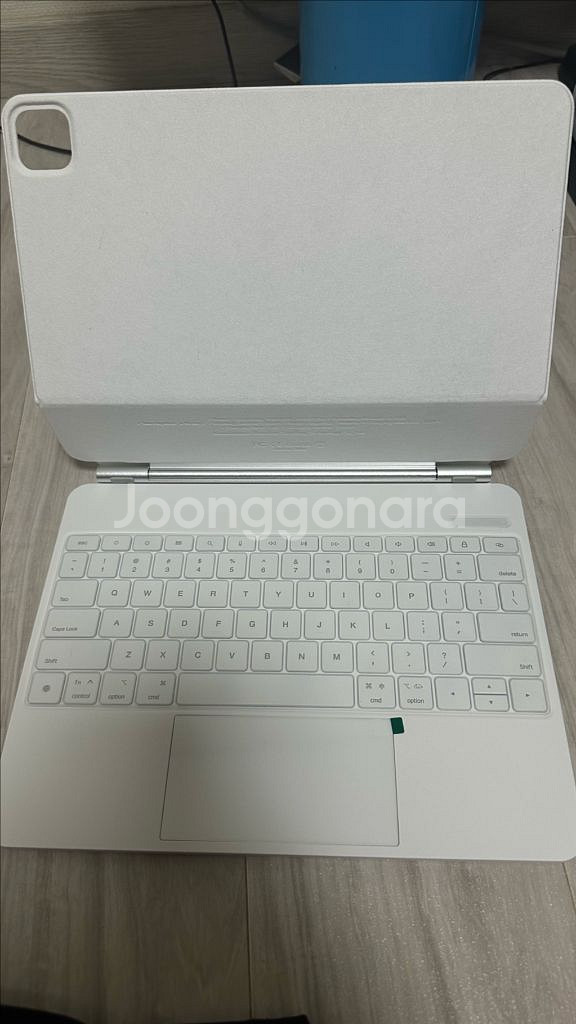 구조독 매직키보드 m4 아이패드프로 13인치--0