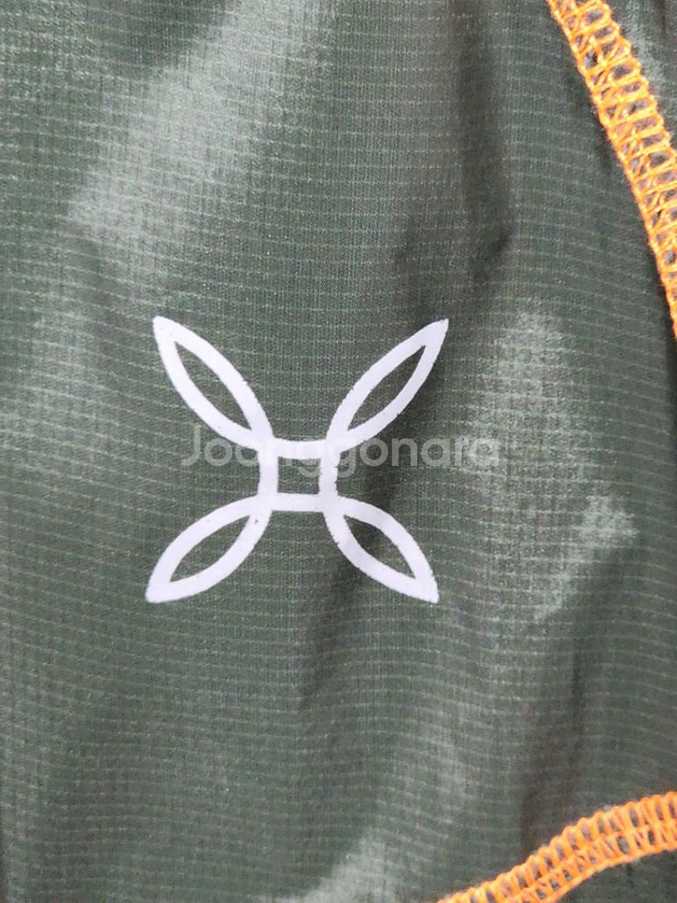 (L) 몬츄라 바람막이 점퍼 등산복 스판 아웃도어 자켓--3