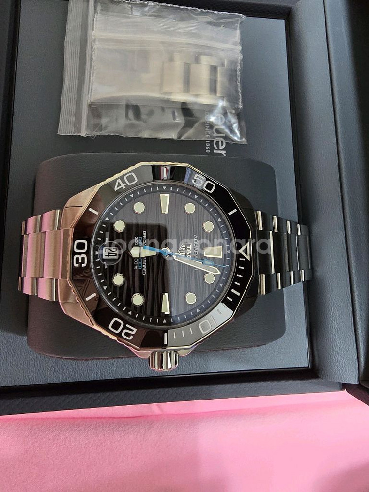 태그호이어 아쿠아레이서 300 오토매틱 신형 42mm--3