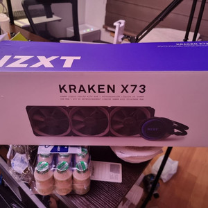 KRAKEN X73 미사용 팝니다