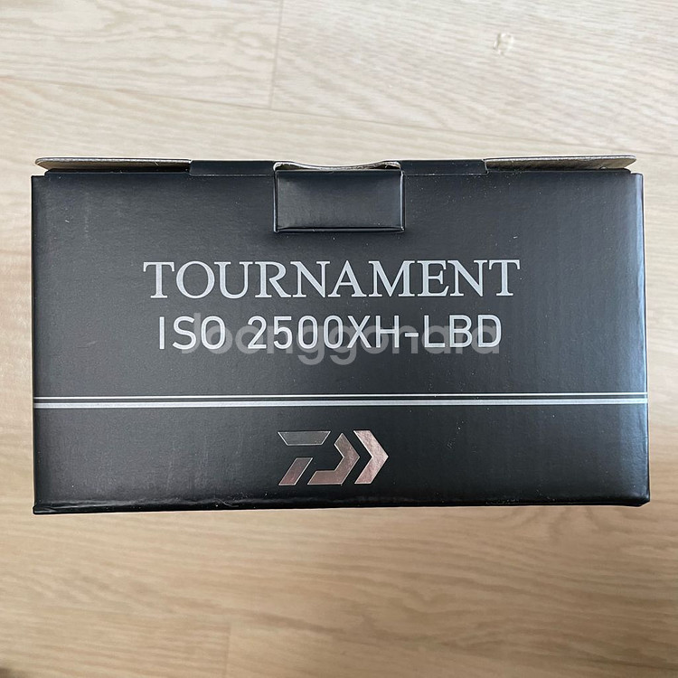 다이와 22 토너먼트 이소 2500-xh LBD--1