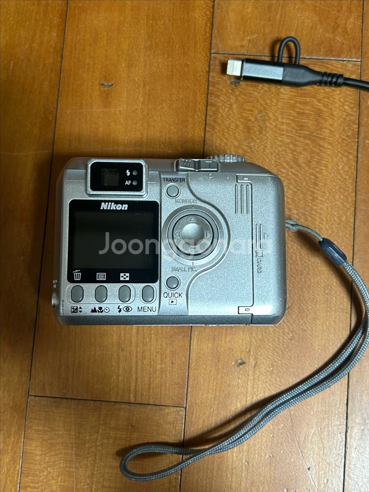 니콘 쿨픽스 4300 디지털 카메라 판매합니다--1