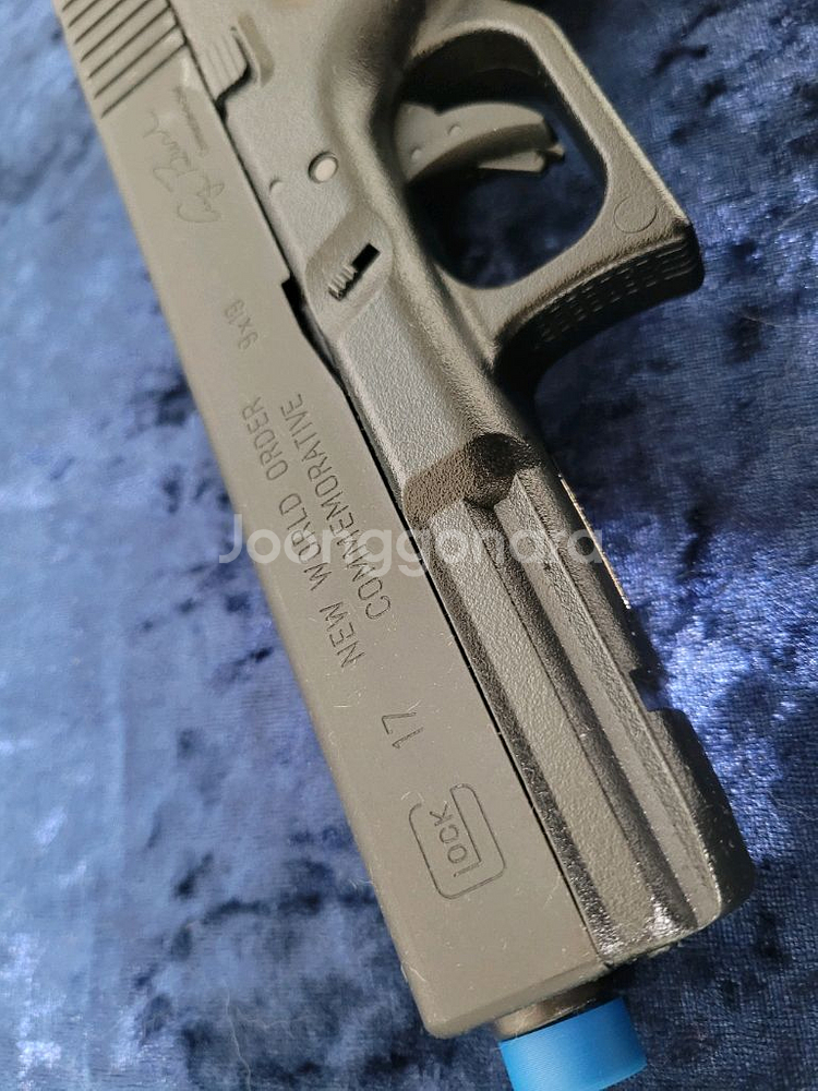 Glock g17 Desert Storm 스틸--9