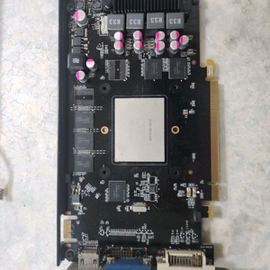 VGA GTX560SE (16) AXLE