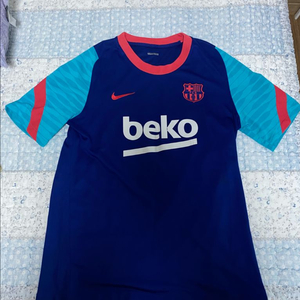 나이키 정품 Fc 바르셀로나 트레이닝 티셔츠 M 100