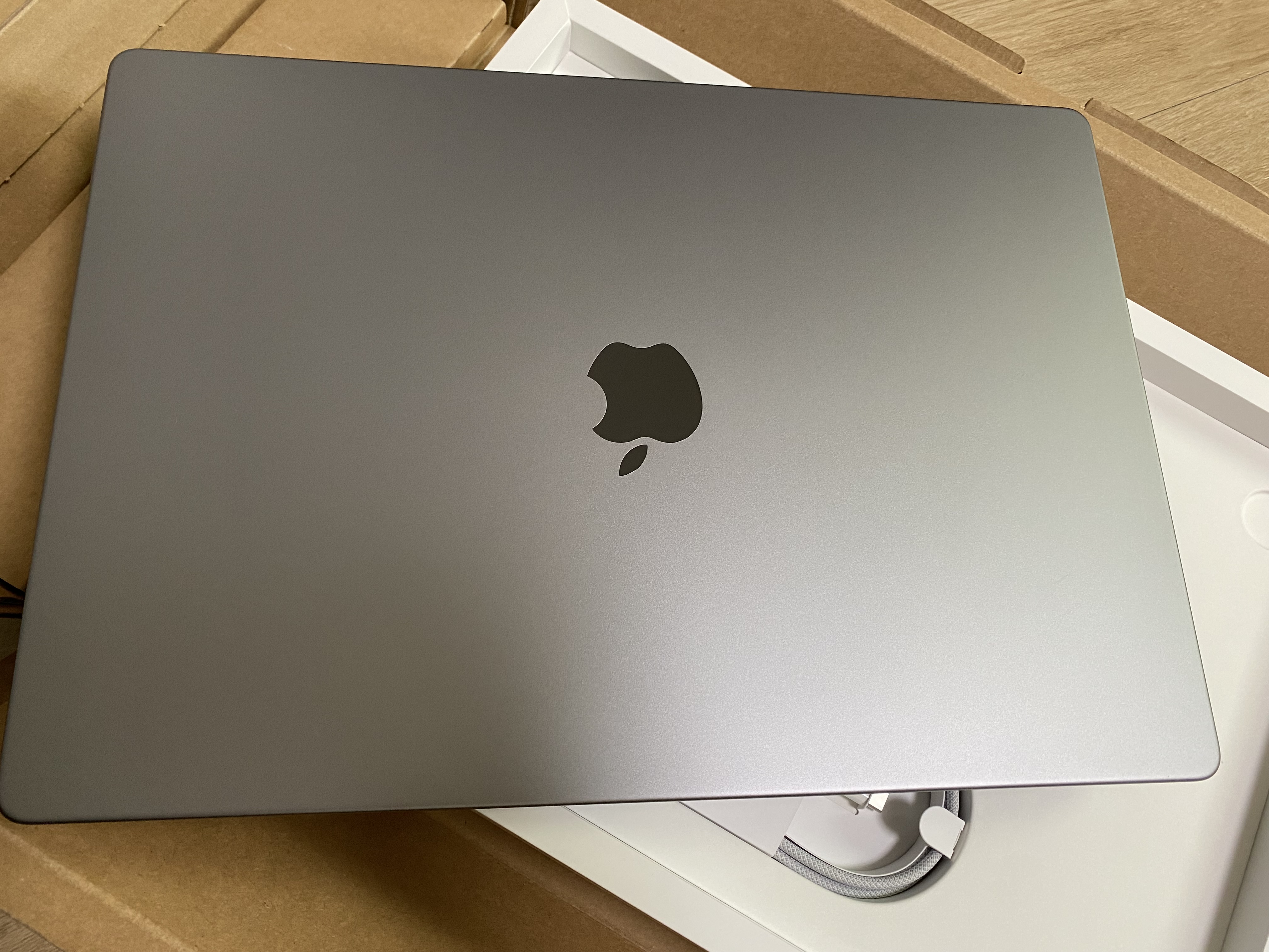 맥북 M2 PRO MAX 16인치, 32GB RAM