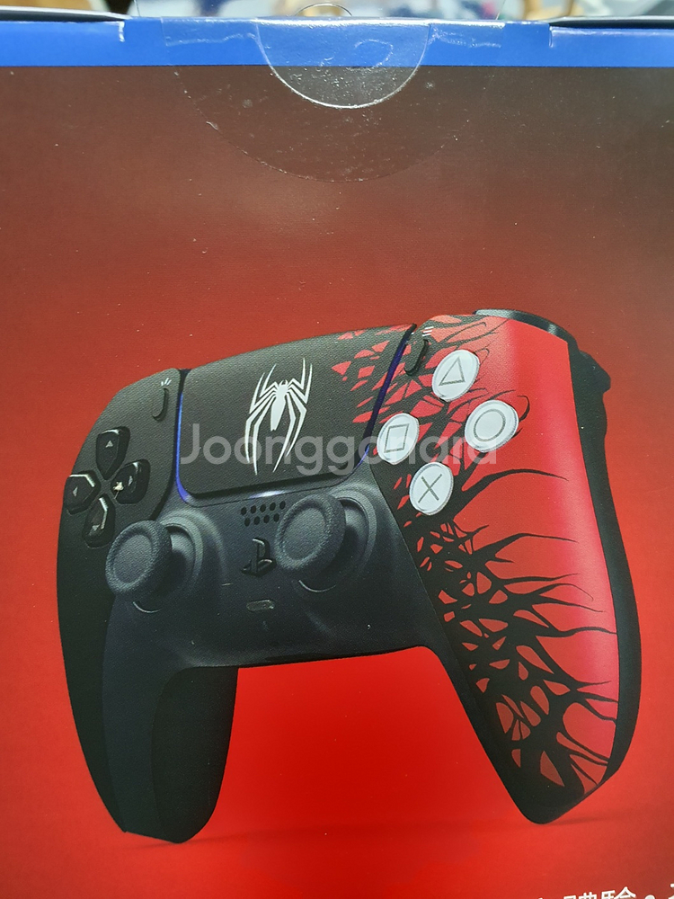 PS5 듀얼센스 스파이더맨 에디션 미개봉 판매합니다--1