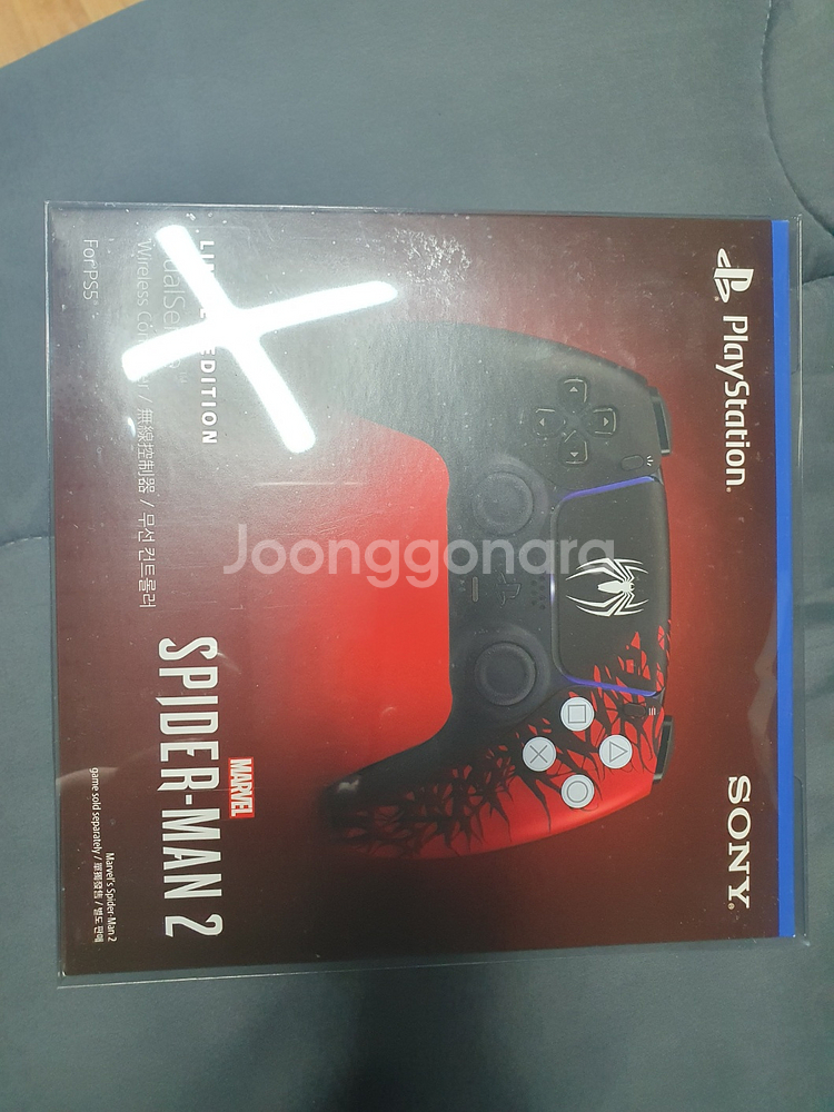 PS5 듀얼센스 스파이더맨 에디션 미개봉 판매합니다--2