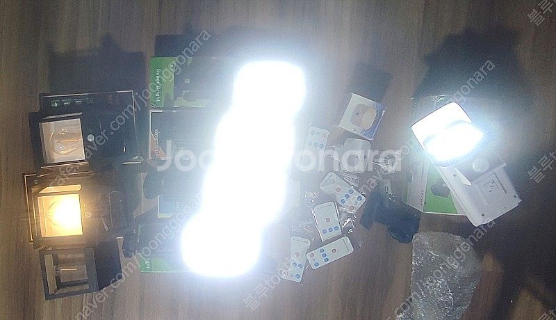 태양충전 야외센서등 팝니다 일괄 판매--1