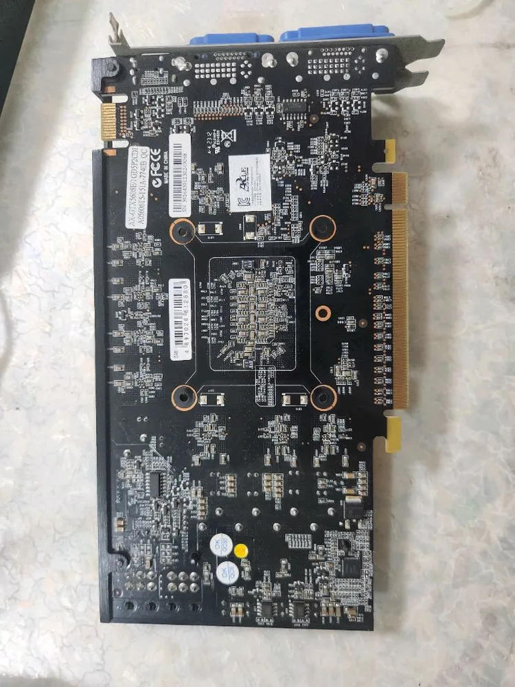 VGA GTX560SE (16) AXLE 이미지