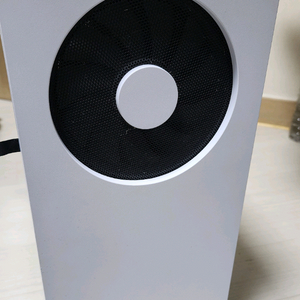 인텔 본체 12400f 3070 32g 700w 수냉쿨