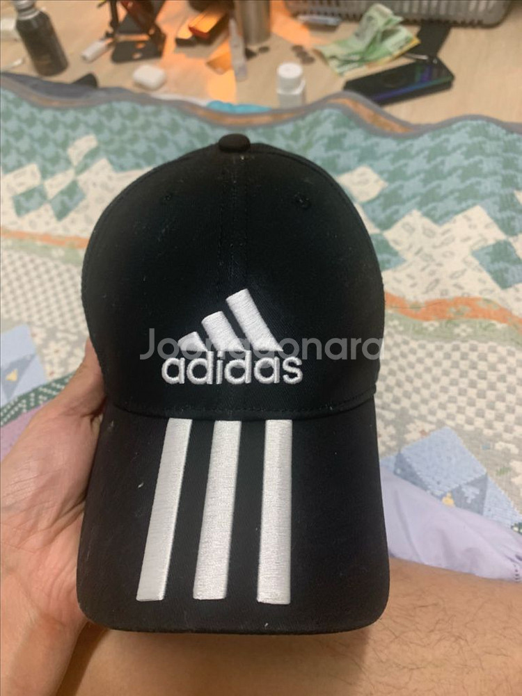 아디다스 힙색.팝니다.모자도팝니다--1