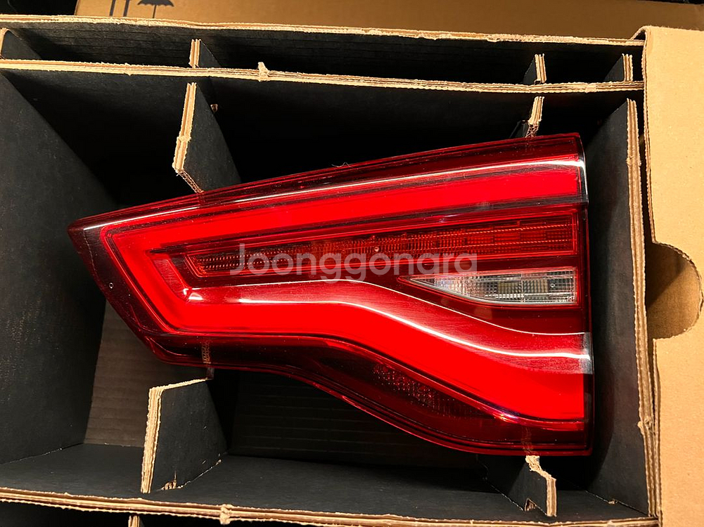 BMW X3 G01(PRE LCI) 조수석 테일램프--1