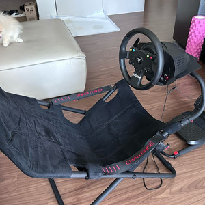 레이싱휠 트러스트마스터 TMX +플레이시트 +투 페달