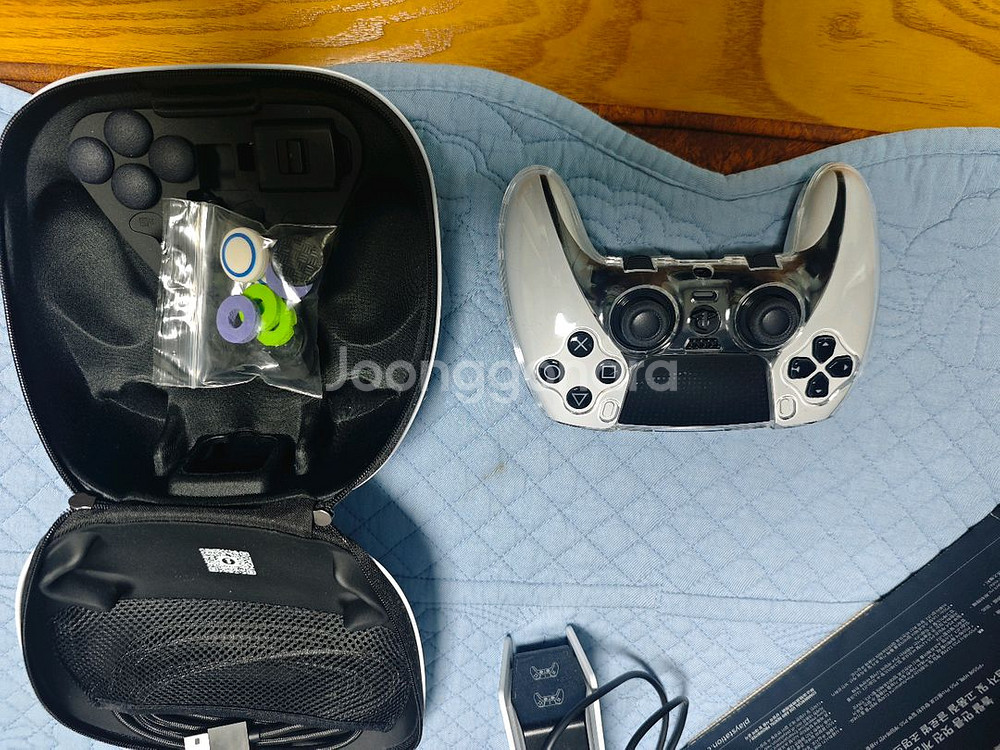PS5 PRO + 디스크드라이브 미사용 팜니다--5