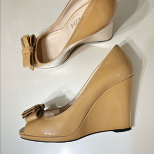 ((조건부나눔)) 리본장식 토오픈 웨지힐 240