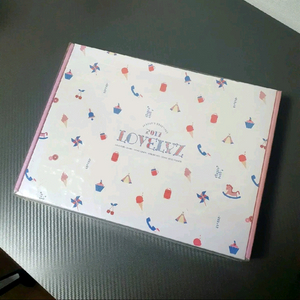 러블리즈 2017 시즌그리팅