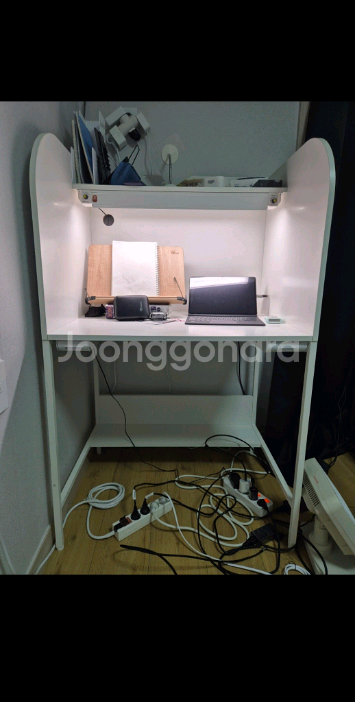 티케 철제 1인 독서실책상 + 카멜레온 LED 팝니다--3