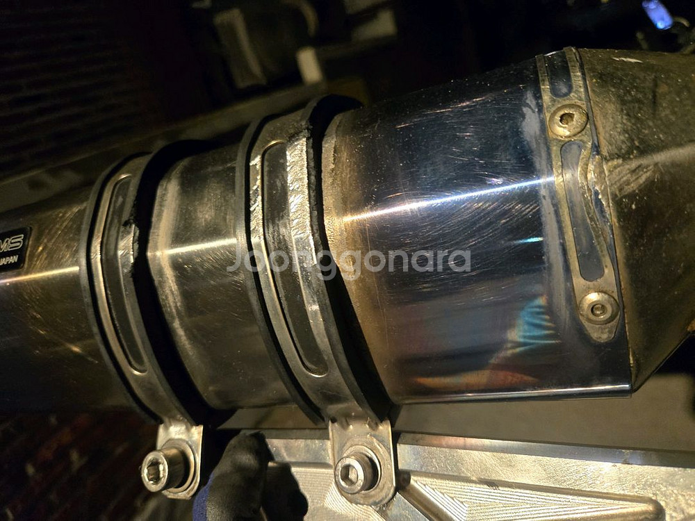 pcx nmax 빔즈머플러 정품 판매합니다--3