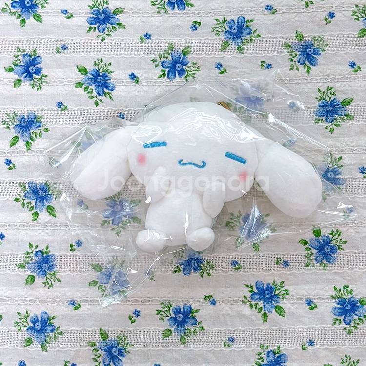 산리오 시나모롤 인형--0