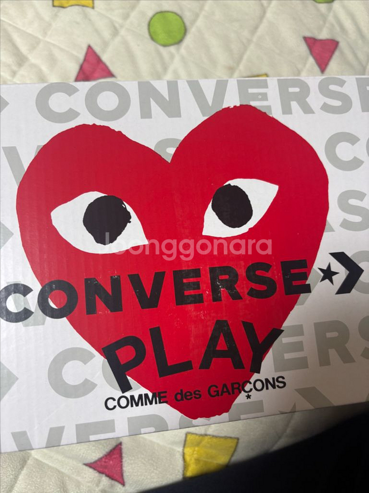 꼼대 가르솔 플레이 x 컨버스 콜라보 신발 팝니다--0