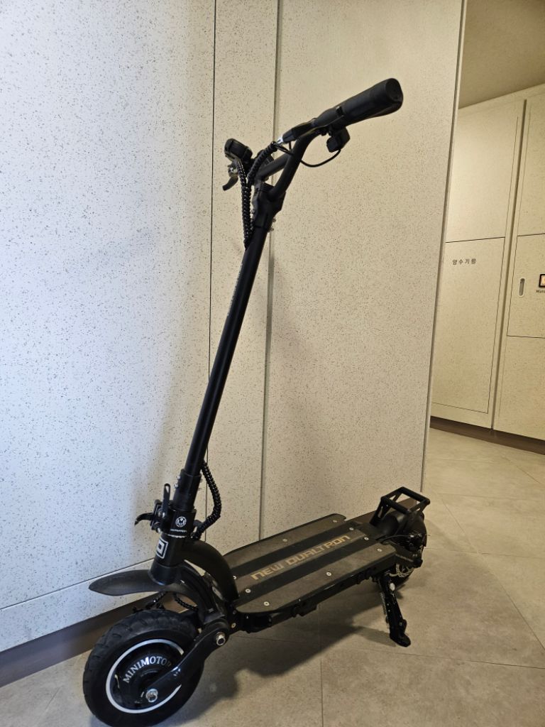미니모터스 뉴듀얼트론 전동킥보드