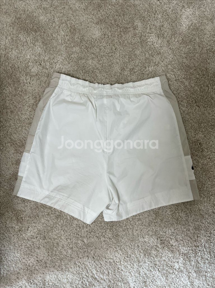 나이키 반바지 화이트--1