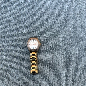 우아함의 정점, 인빅타 프로 다이버 로즈골드 여성 시계