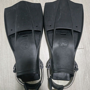 포세이돈 트라이던트 제트핀 XL