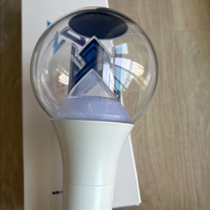 위아이 응원봉