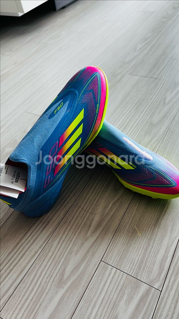 새상품 아디다스 F50 프로 LL TF 축구화 풋살화--2