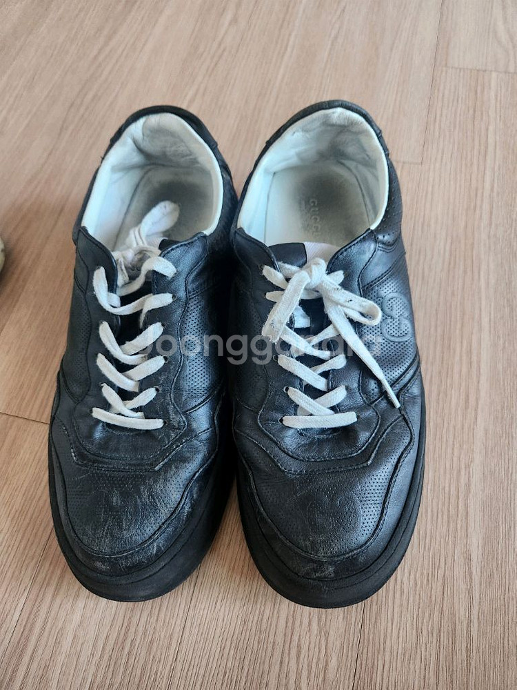 구찌 블랙 스니커즈 사이즈 265-270--0