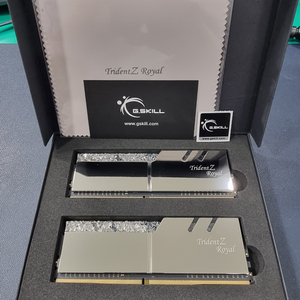 지스킬 DDR4 Z ROYAL 실버 8X2 16GB