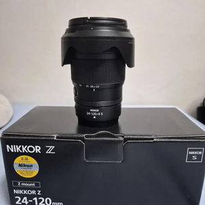 니콘 Z 24-120 F4 S 렌즈 정품입니다