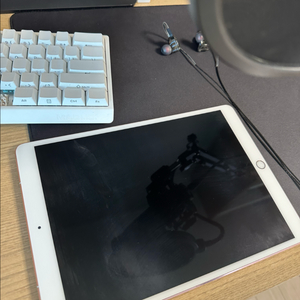 애플 아이패드 프로 10.5인치 부품용