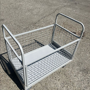 철제카트,매쉬망카트,철제구르마,공구보관